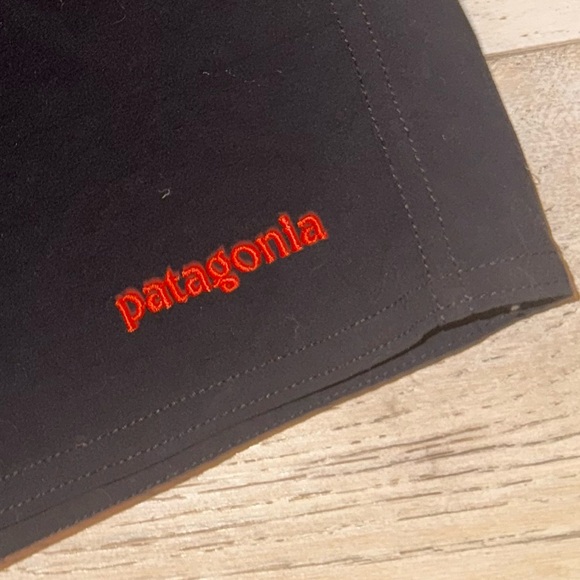 Patagonia Men’s charcoal Stretch Planing 10” inseam Board Shorts 40 - Picture 5 of 13